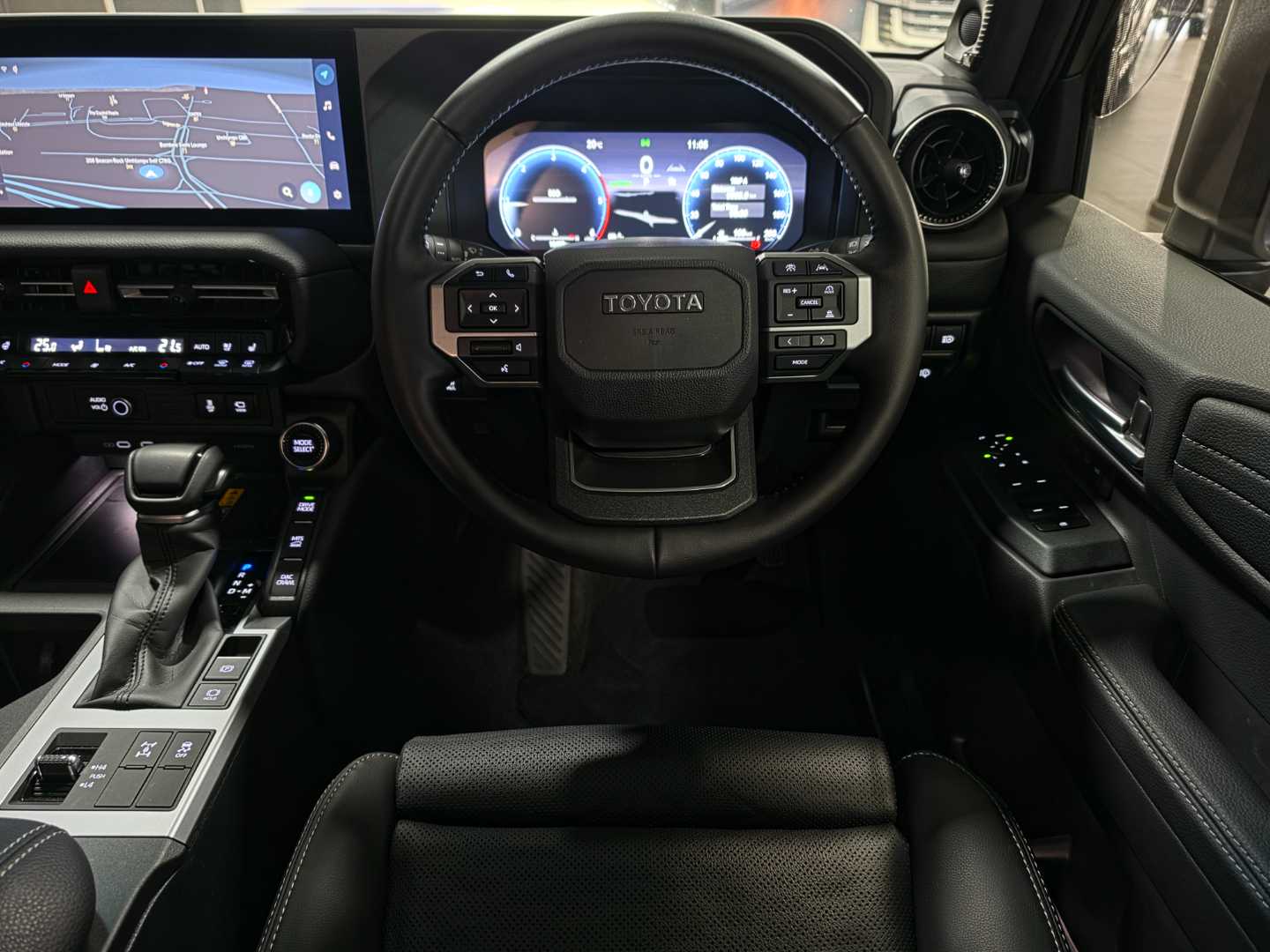 Photo 13 of 28