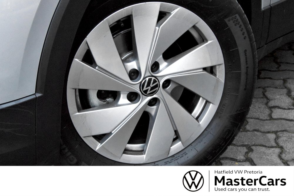 Photo 14 of 15