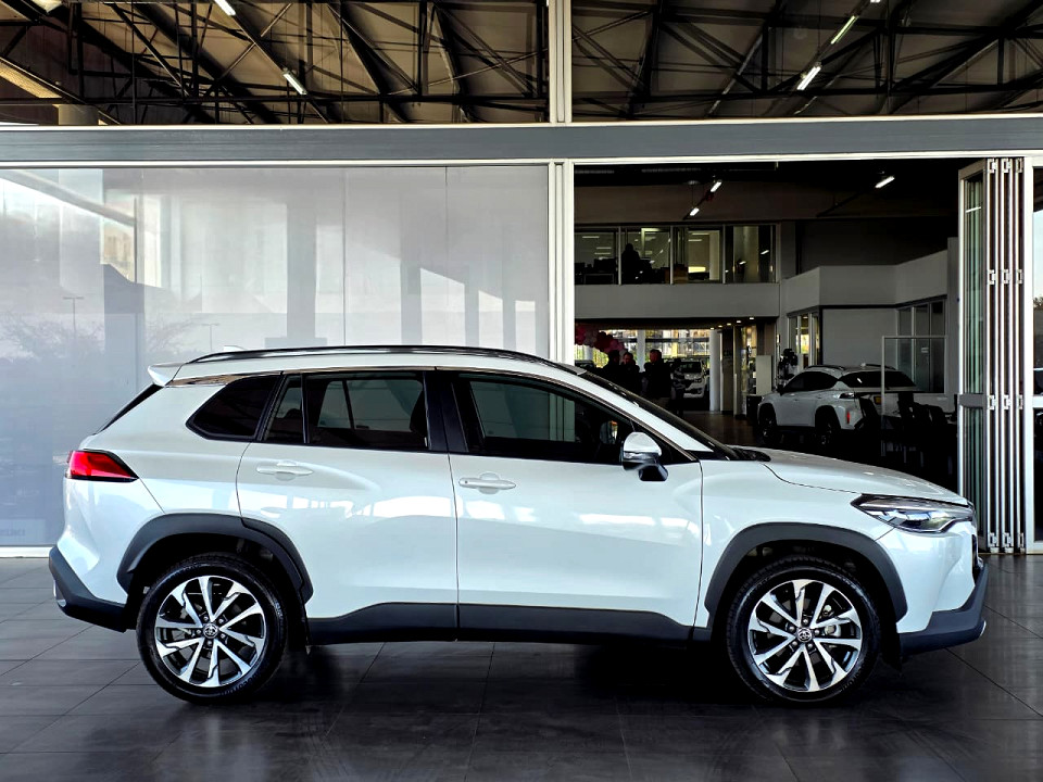 Photo 5 of 30