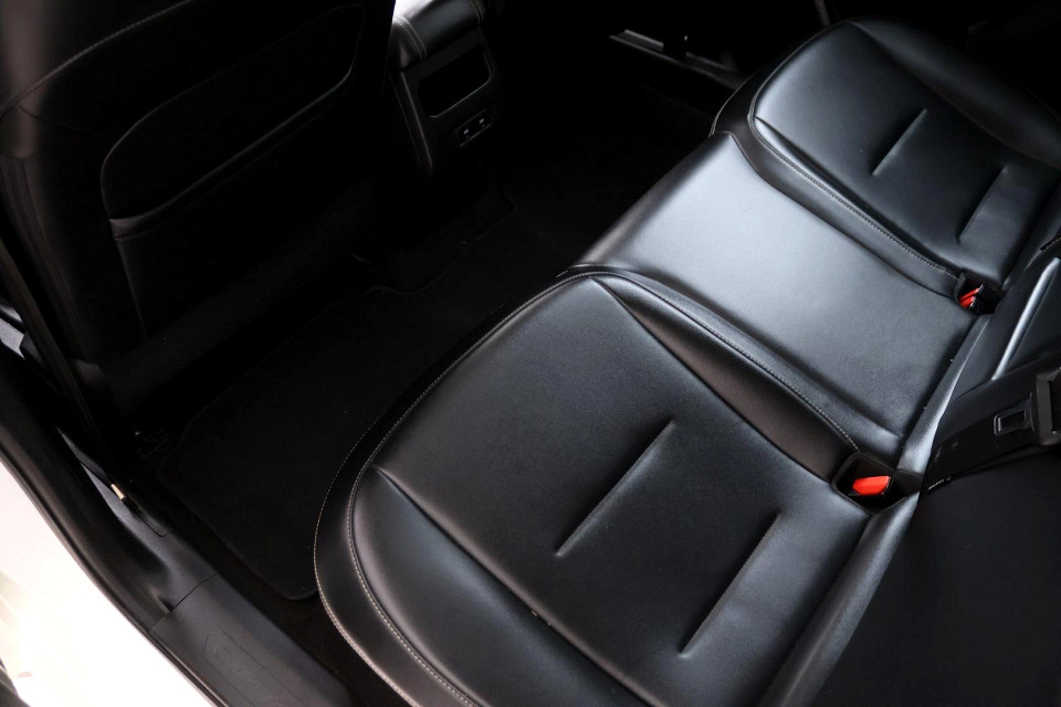 Photo 12 of 20