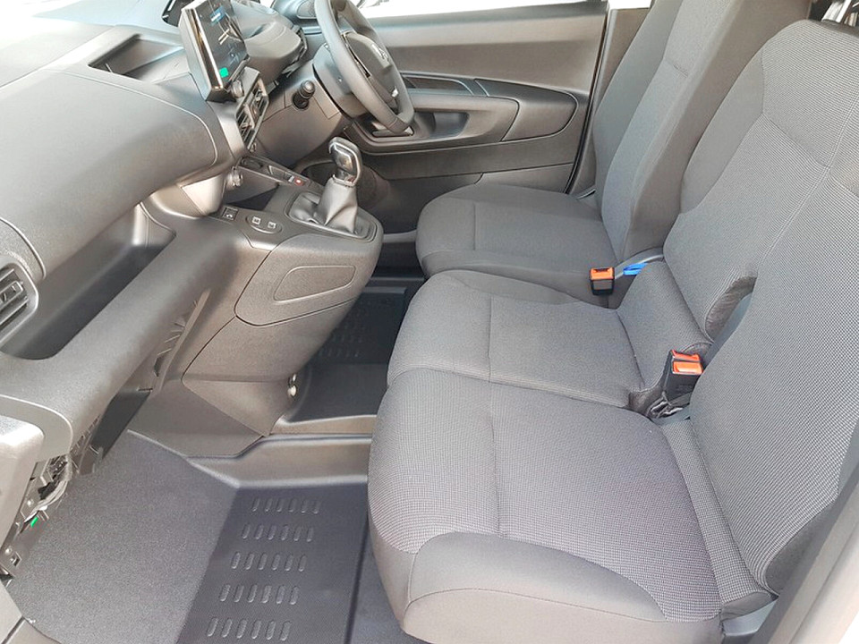 Photo 8 of 19