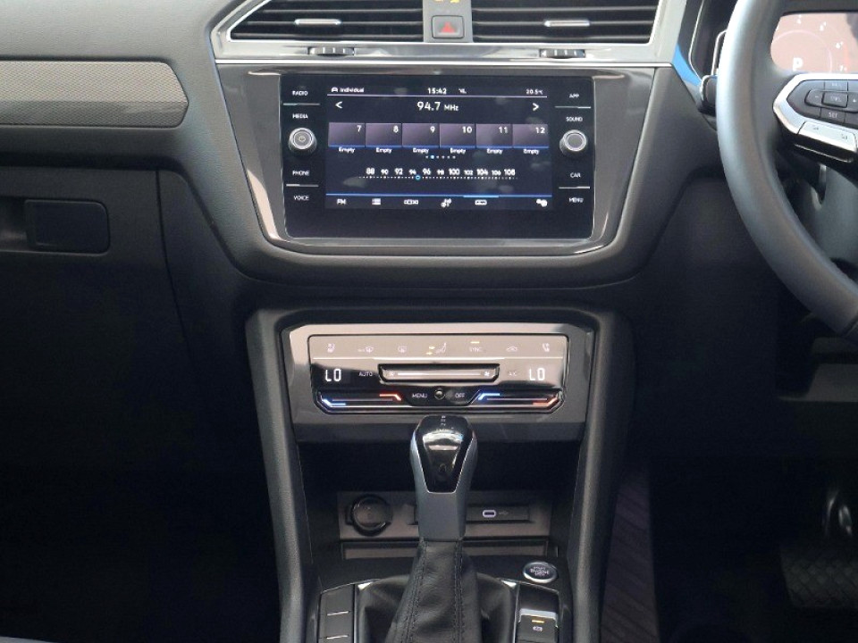 Photo 17 of 20