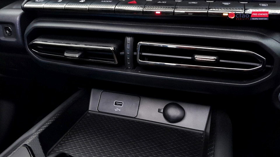 Photo 35 of 48