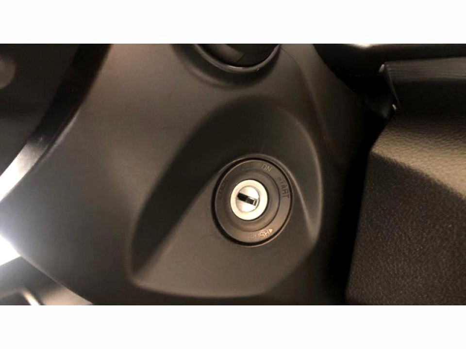 Photo 25 of 28