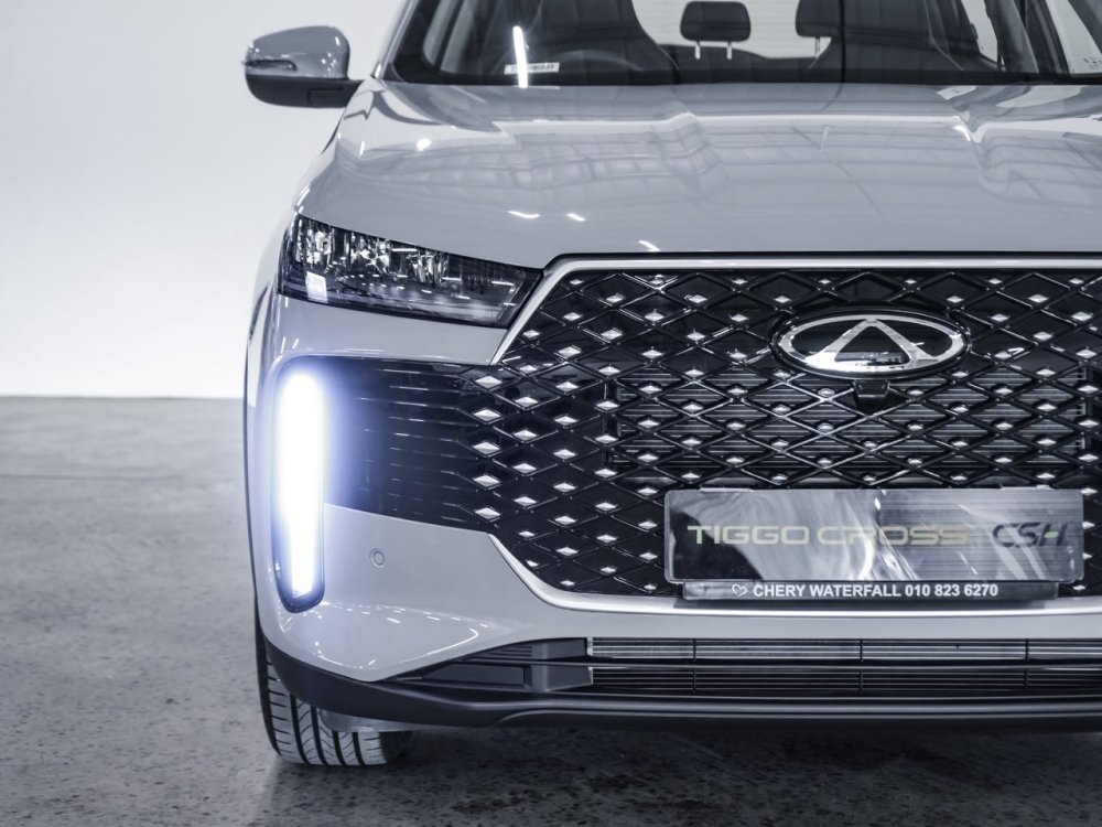 Photo 5 of 25