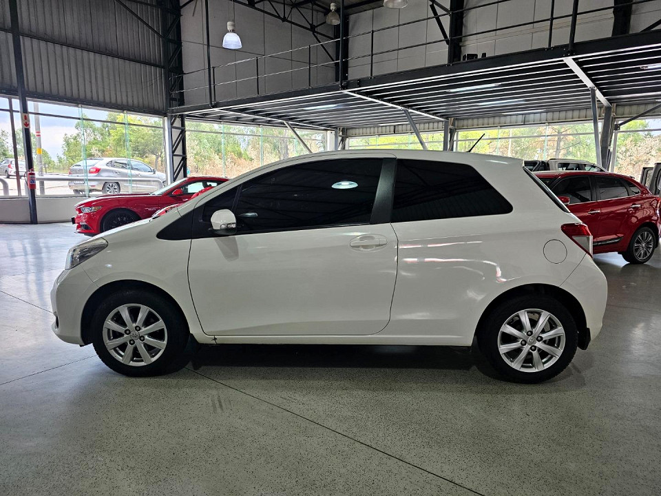 Photo 7 of 21