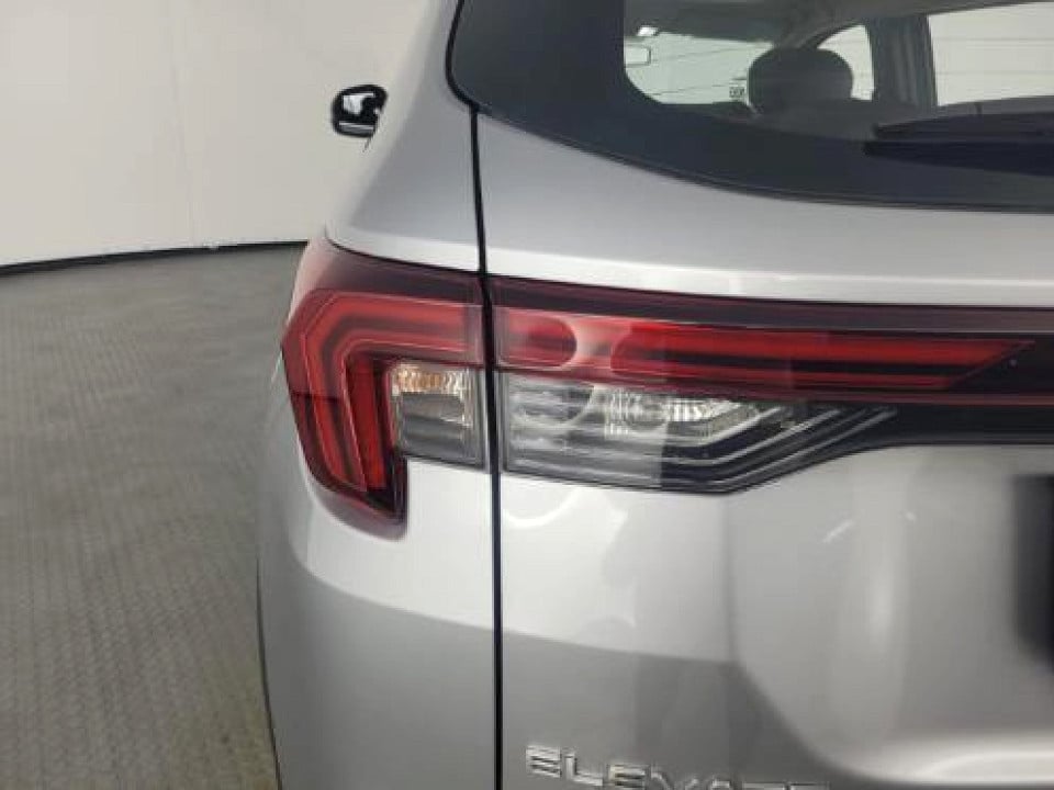 Photo 20 of 23