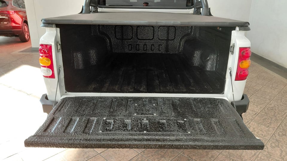 Photo 9 of 19