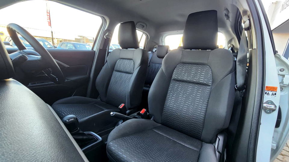 Photo 18 of 23