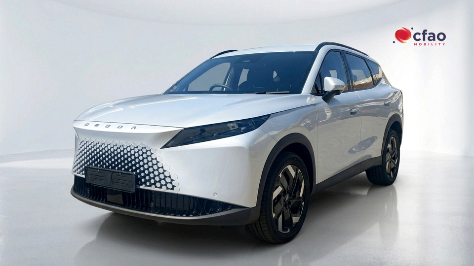 Photo 3 of 23