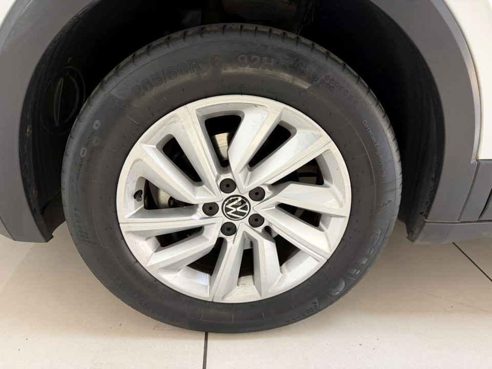 Photo 23 of 25