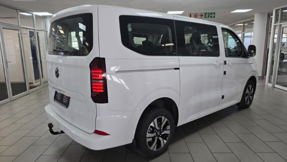 Photo 16 of 22