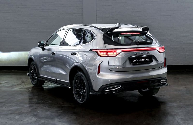Photo 4 of 19