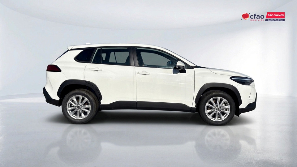Photo 3 of 26