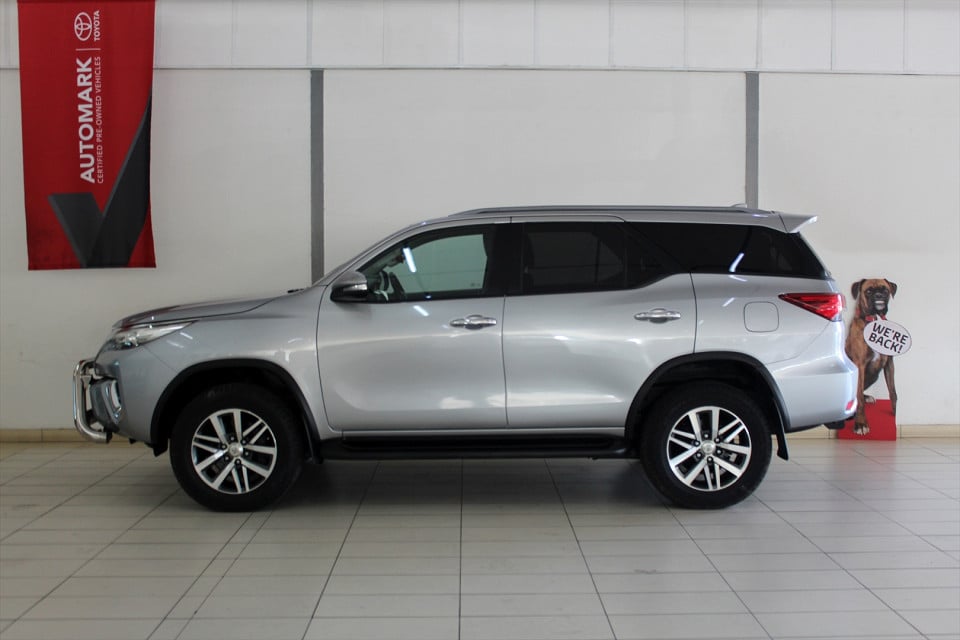 Photo 11 of 14