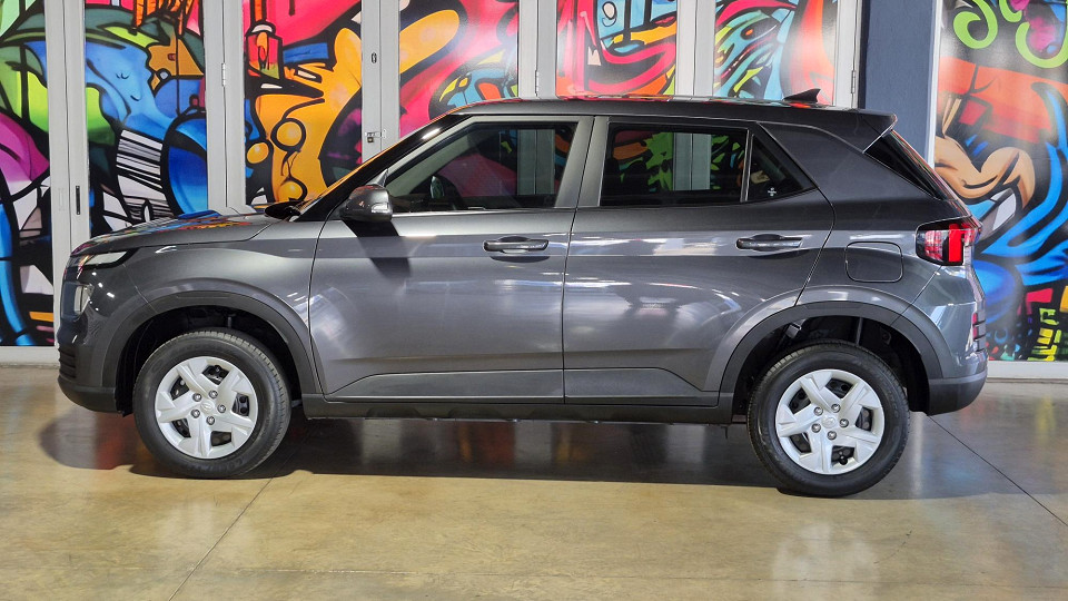 Photo 6 of 17