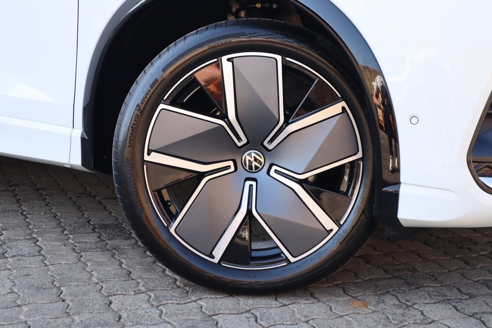 Photo 6 of 34