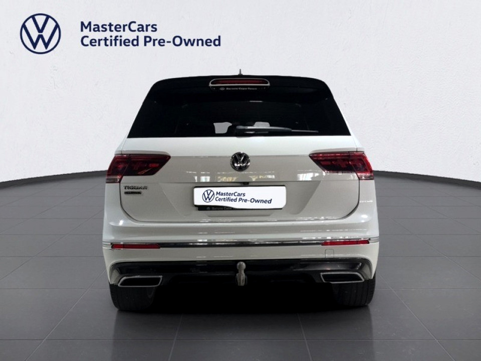 Photo 4 of 11
