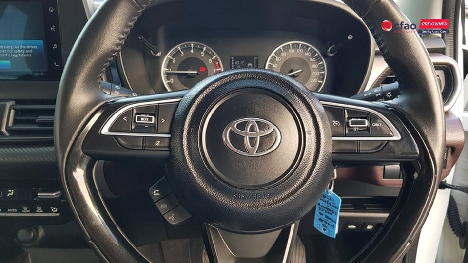 Photo 16 of 25
