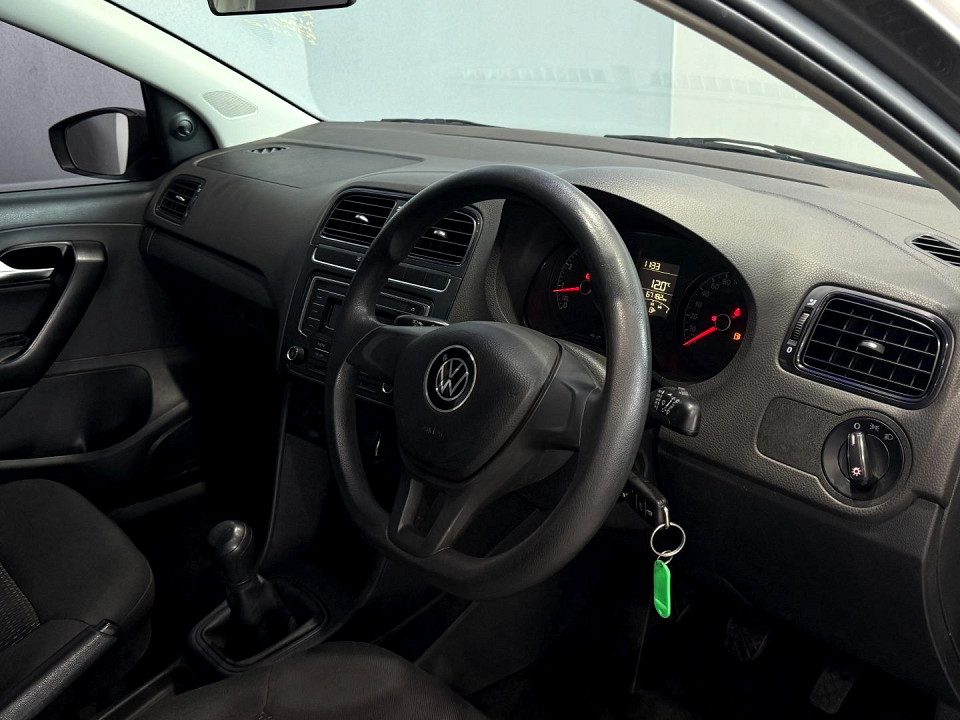Photo 16 of 25