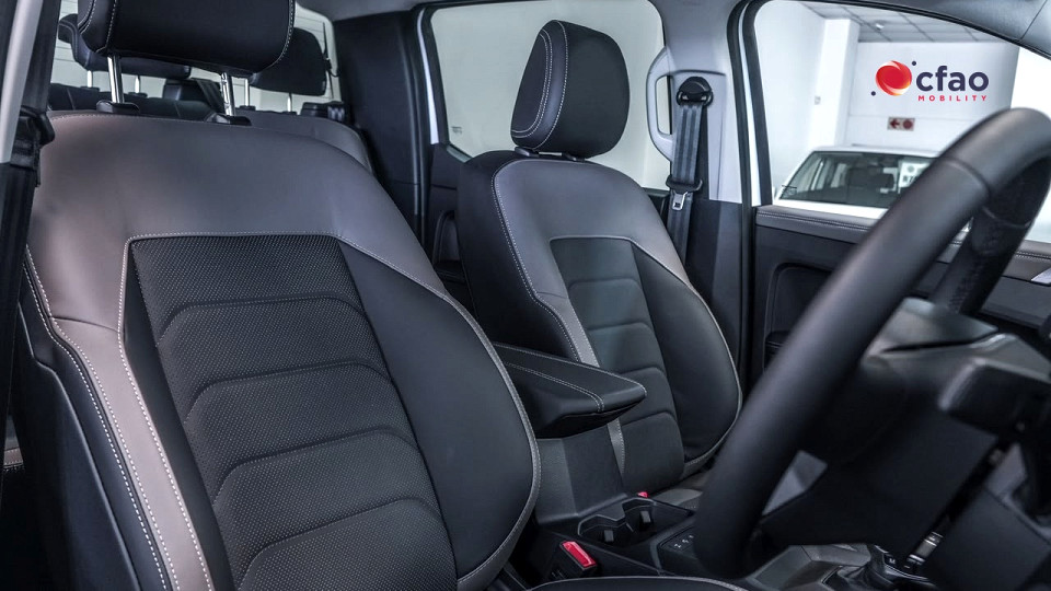 Photo 9 of 27