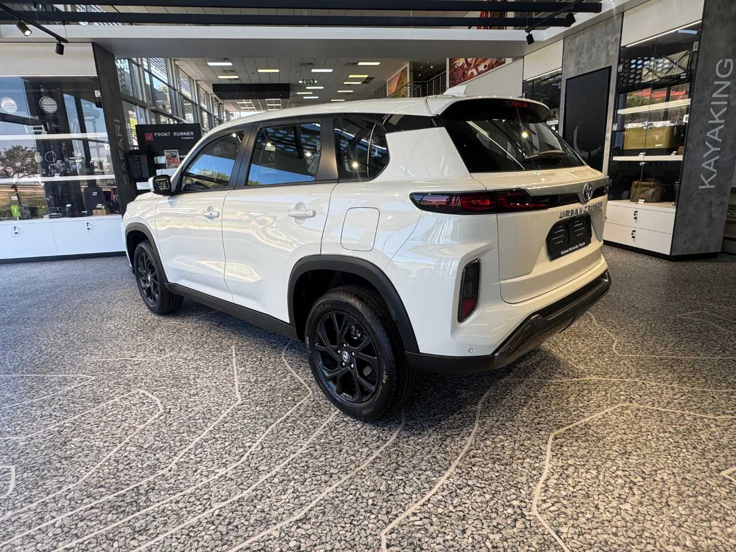 Photo 2 of 19
