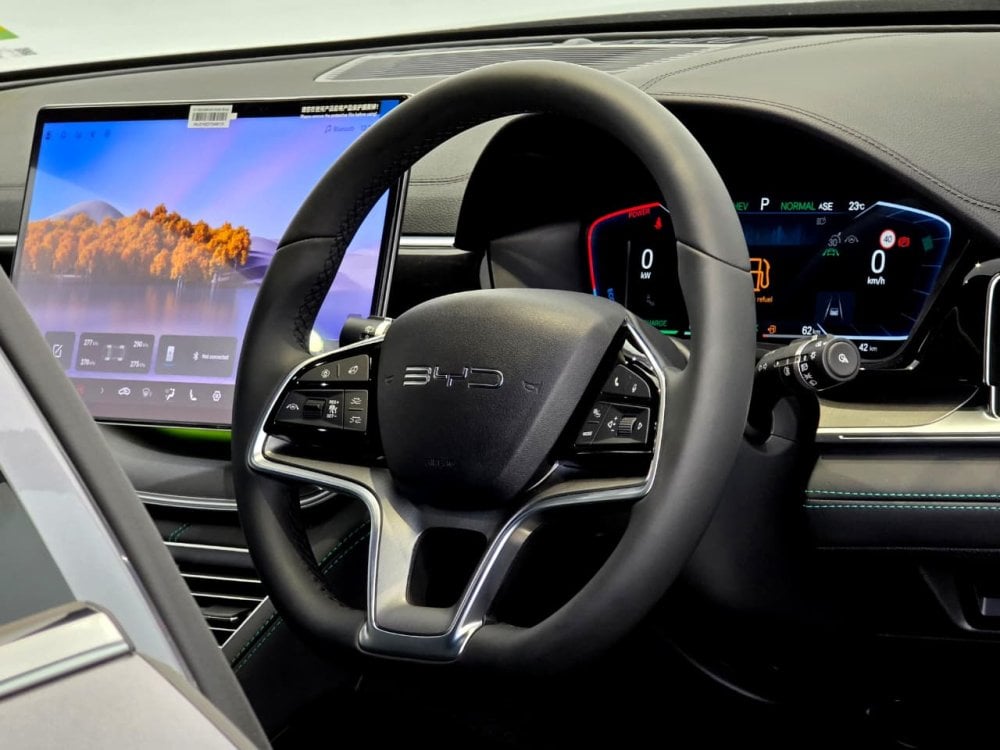 Photo 28 of 34