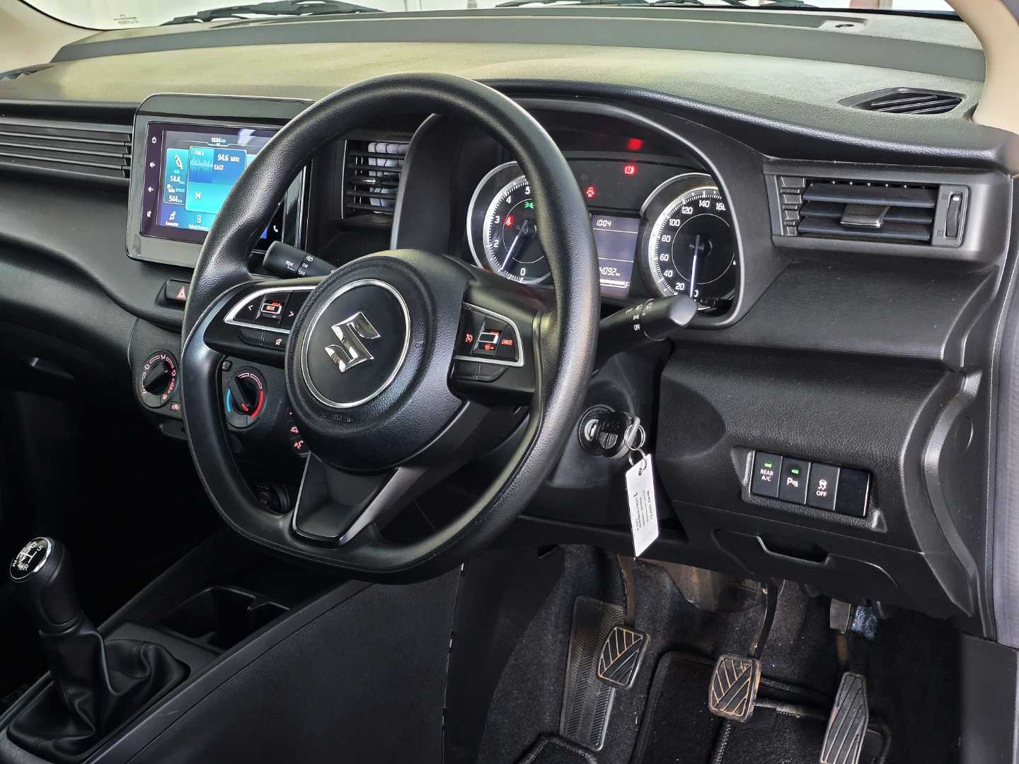 Photo 20 of 24