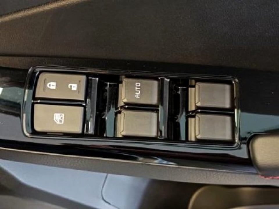 Photo 4 of 11