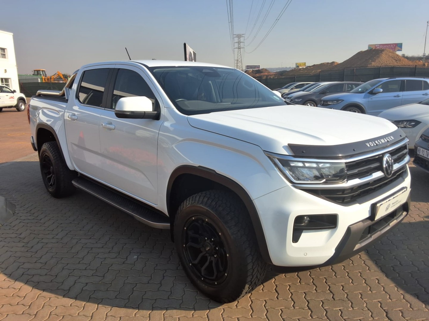 Photo 12 of 24