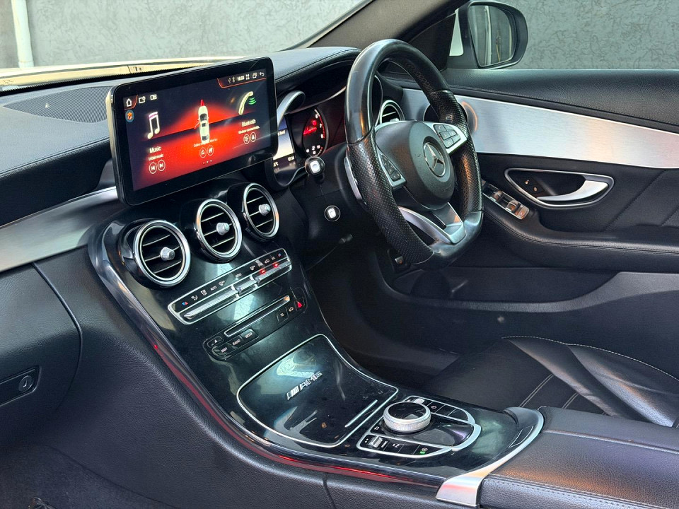 Photo 15 of 23