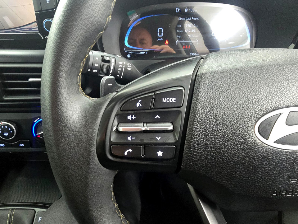 Photo 12 of 23