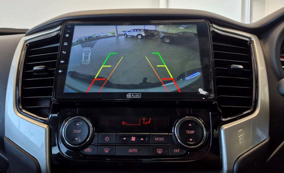 Photo 14 of 27