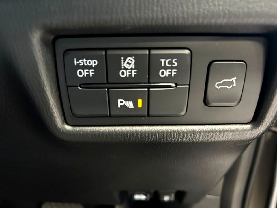 Photo 15 of 26