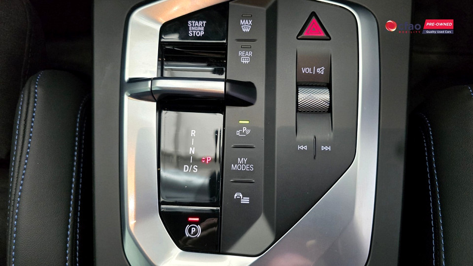 Photo 16 of 21