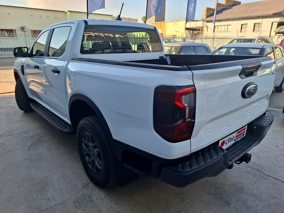 Photo 4 of 17