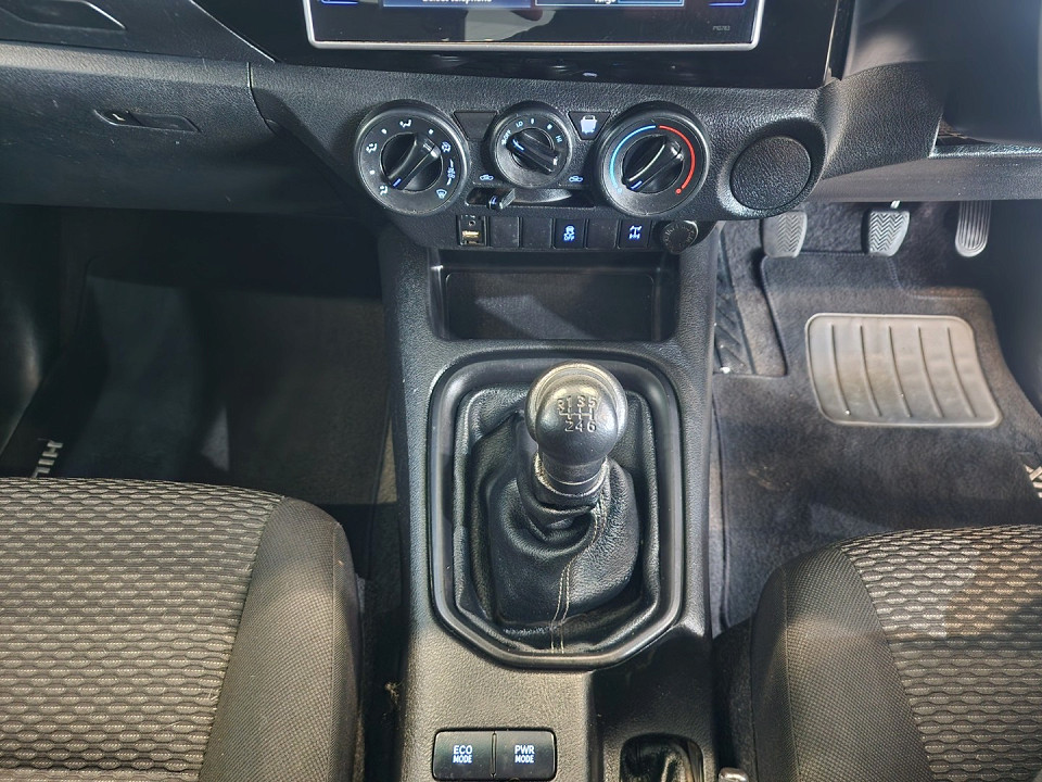 Photo 16 of 18