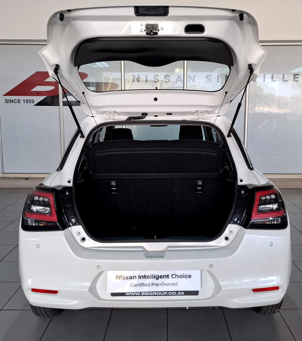 Photo 4 of 15