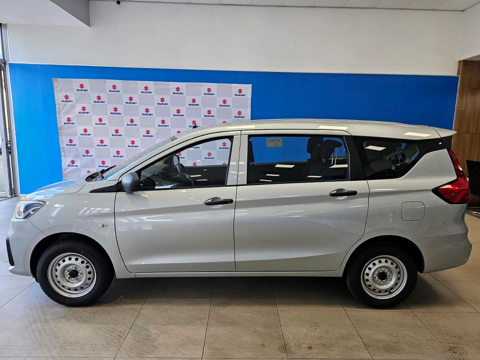 Photo 6 of 25