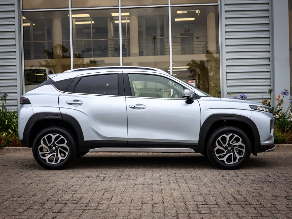 Photo 4 of 13