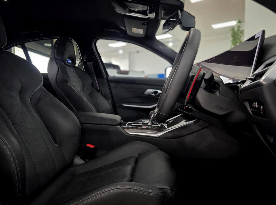 Photo 13 of 30