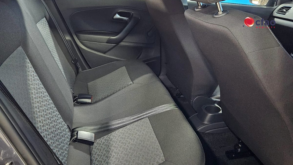 Photo 9 of 16