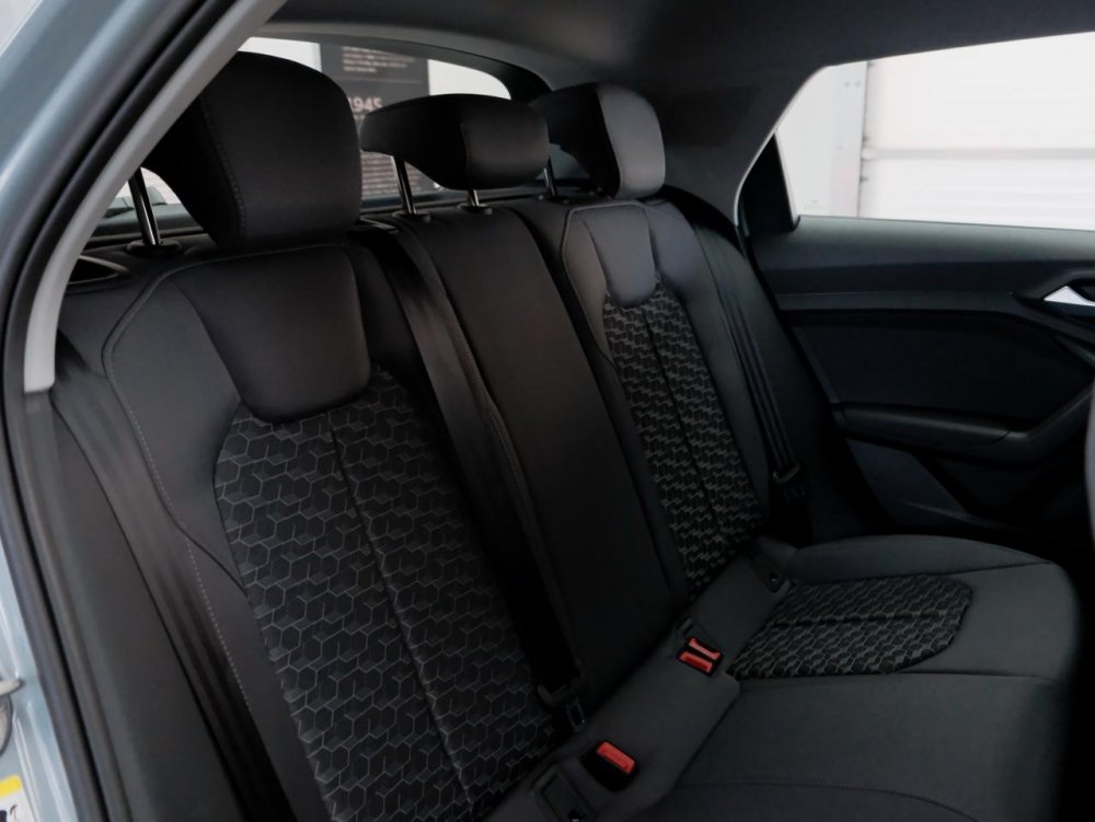 Photo 11 of 24