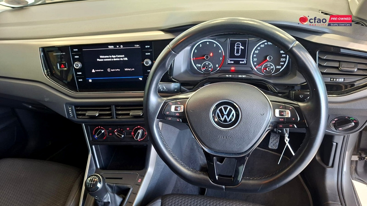 Photo 17 of 25