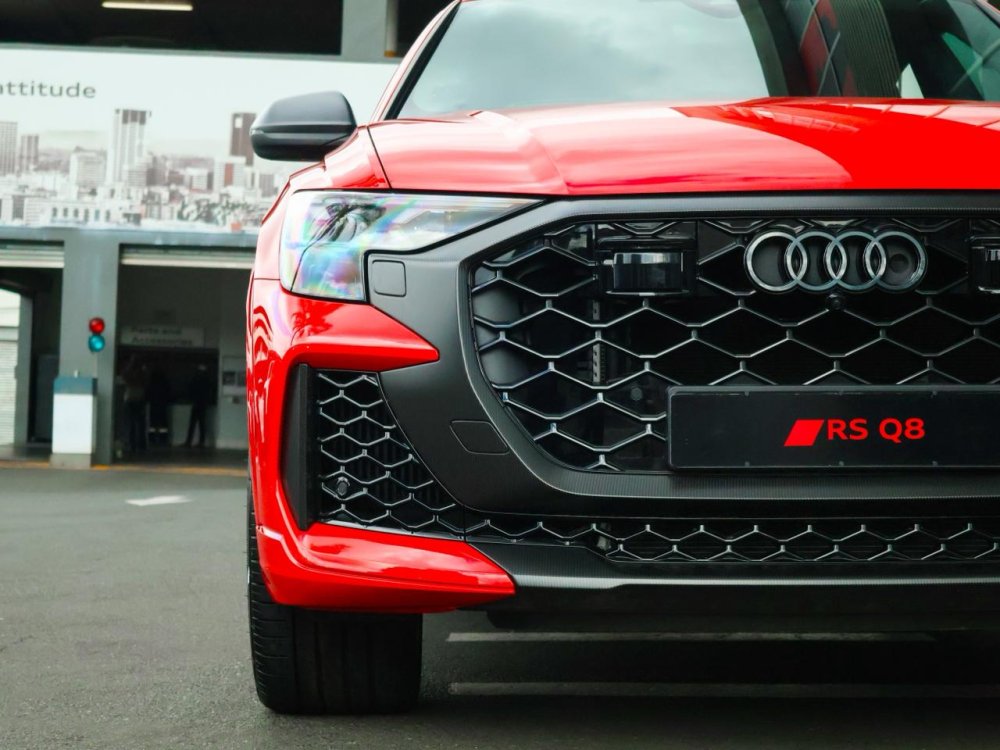 Photo 4 of 17