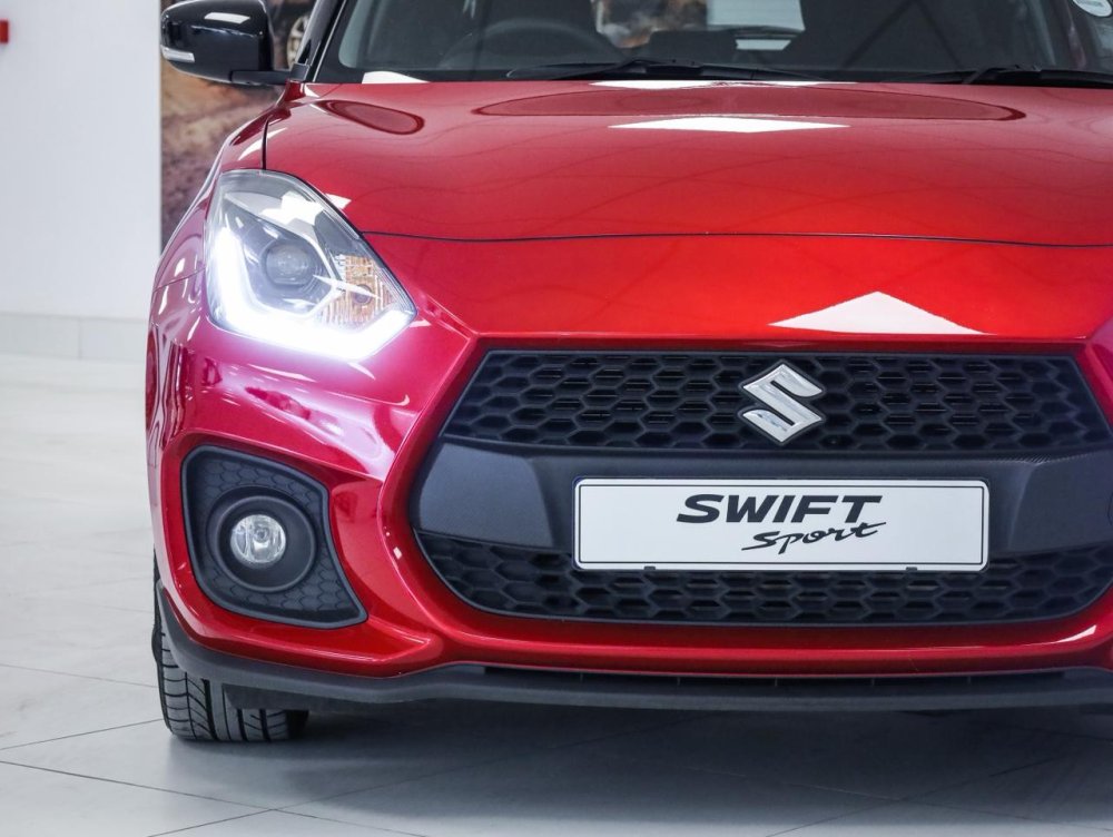 Photo 4 of 13