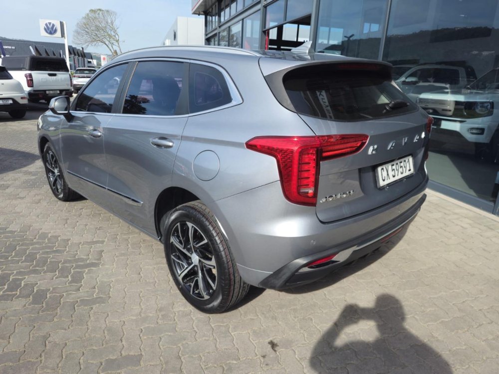 Photo 7 of 13