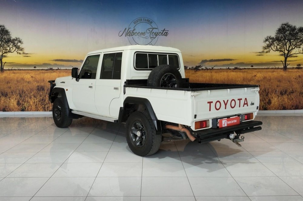 Photo 7 of 10