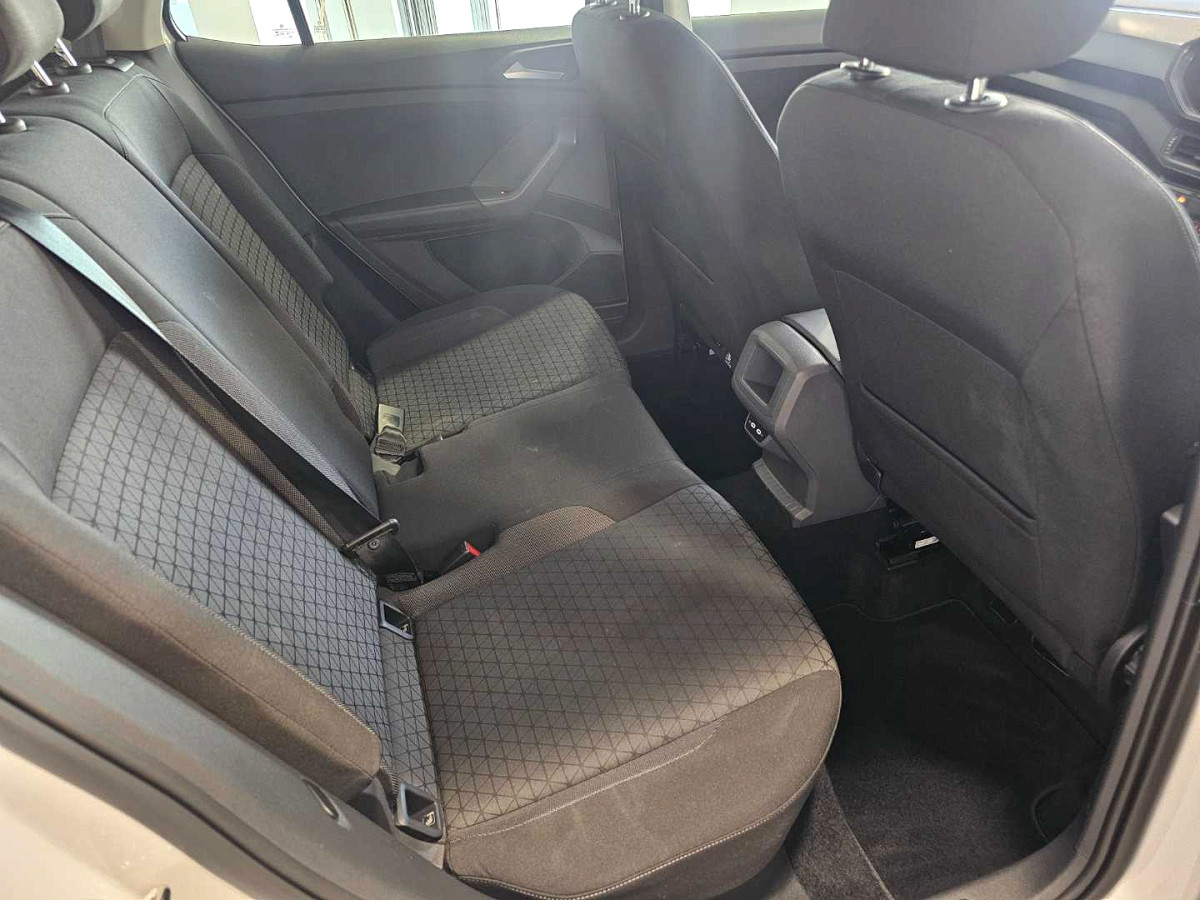 Photo 17 of 20