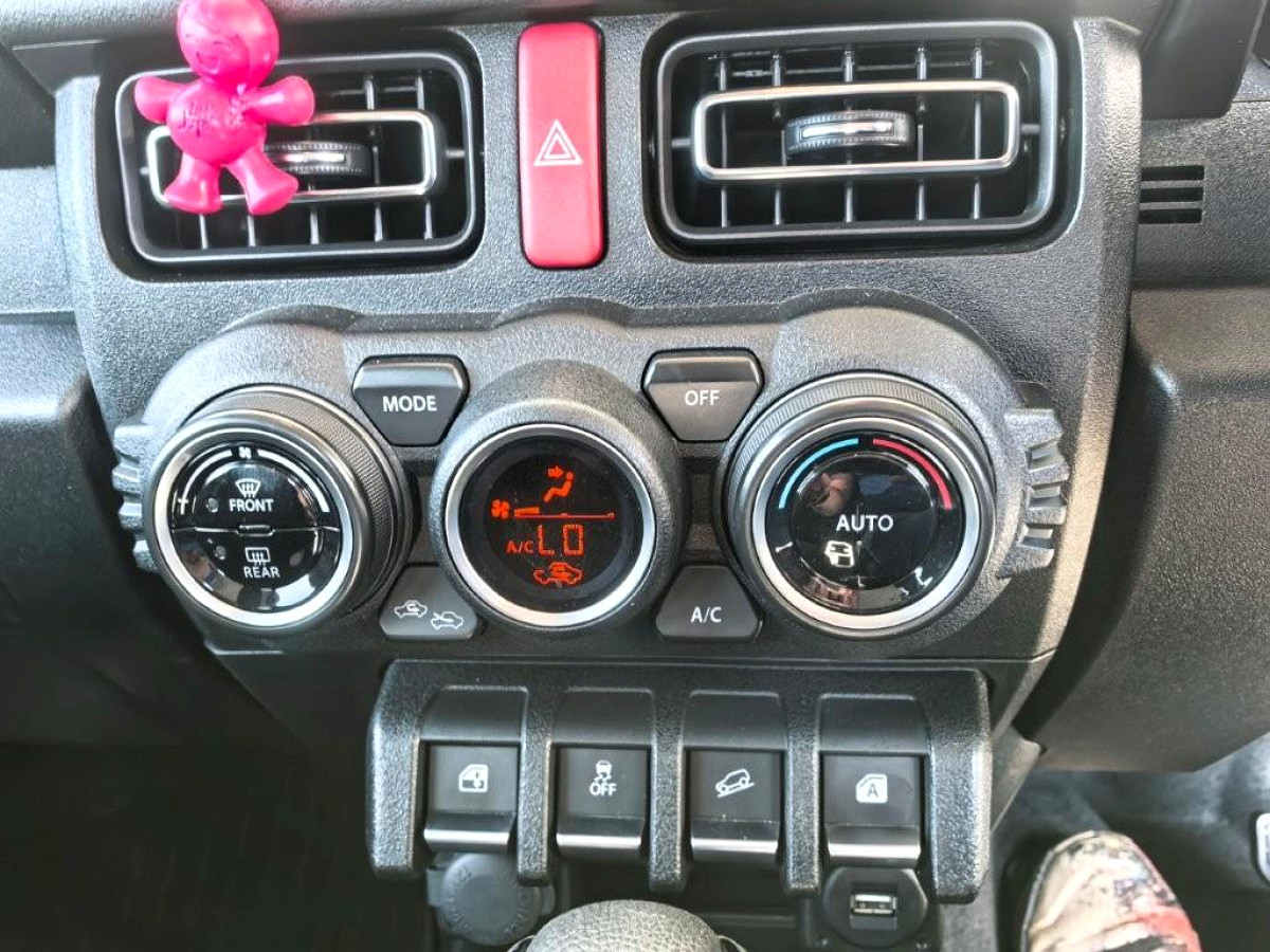 Photo 16 of 19